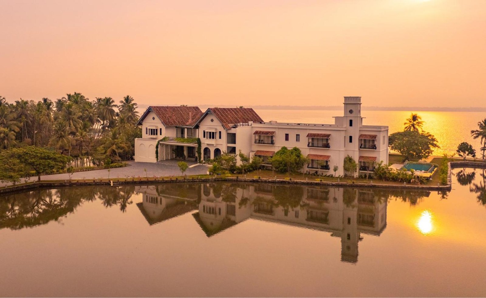 Lake Manor